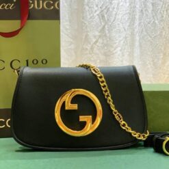 Stylish black Gucci Blondie bag dupe with gold chain strap and Interlocking G.