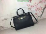 Gucci Zumi Medium Top Handle Bag in Black - Elegant Design