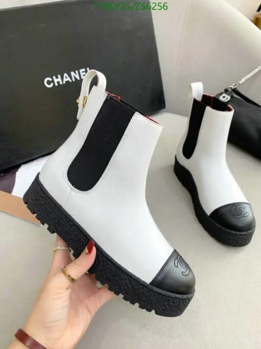 Chanel Ankle Boots with Thick Sole – White Cowhide and Sheepskin.