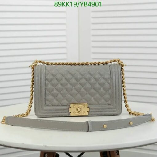 Chanel Boy Medium Knockoff Handbag – Grey Cowhide