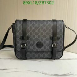 GG Messenger Gucci Bag in Black GG Supreme Canvas