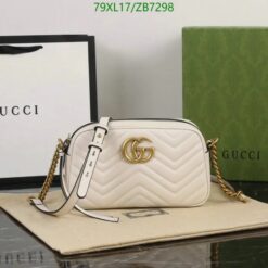 Gucci GG Marmont Small Shoulder Bag in White - Elegant and sophisticated.