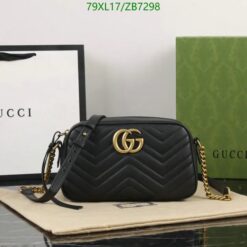 Gucci GG Marmont Small Shoulder Bag in Black - Timeless and chic.