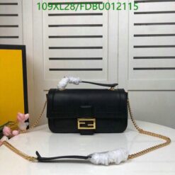 Fendi Knockoff Baguette Chain Leather Medium Bag FDBU817