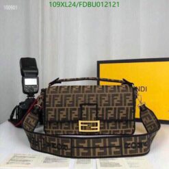 Replica Fendi Baguette Fabric Bag FDBU07452