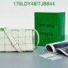 Replica Bottega Veneta White Lambskin Cassette Bag in Intrecciato Weave