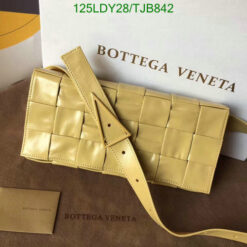 Replica Bottega Veneta Yellow Intrecciato Stretch Cassette Bag in Buttercup FF2028